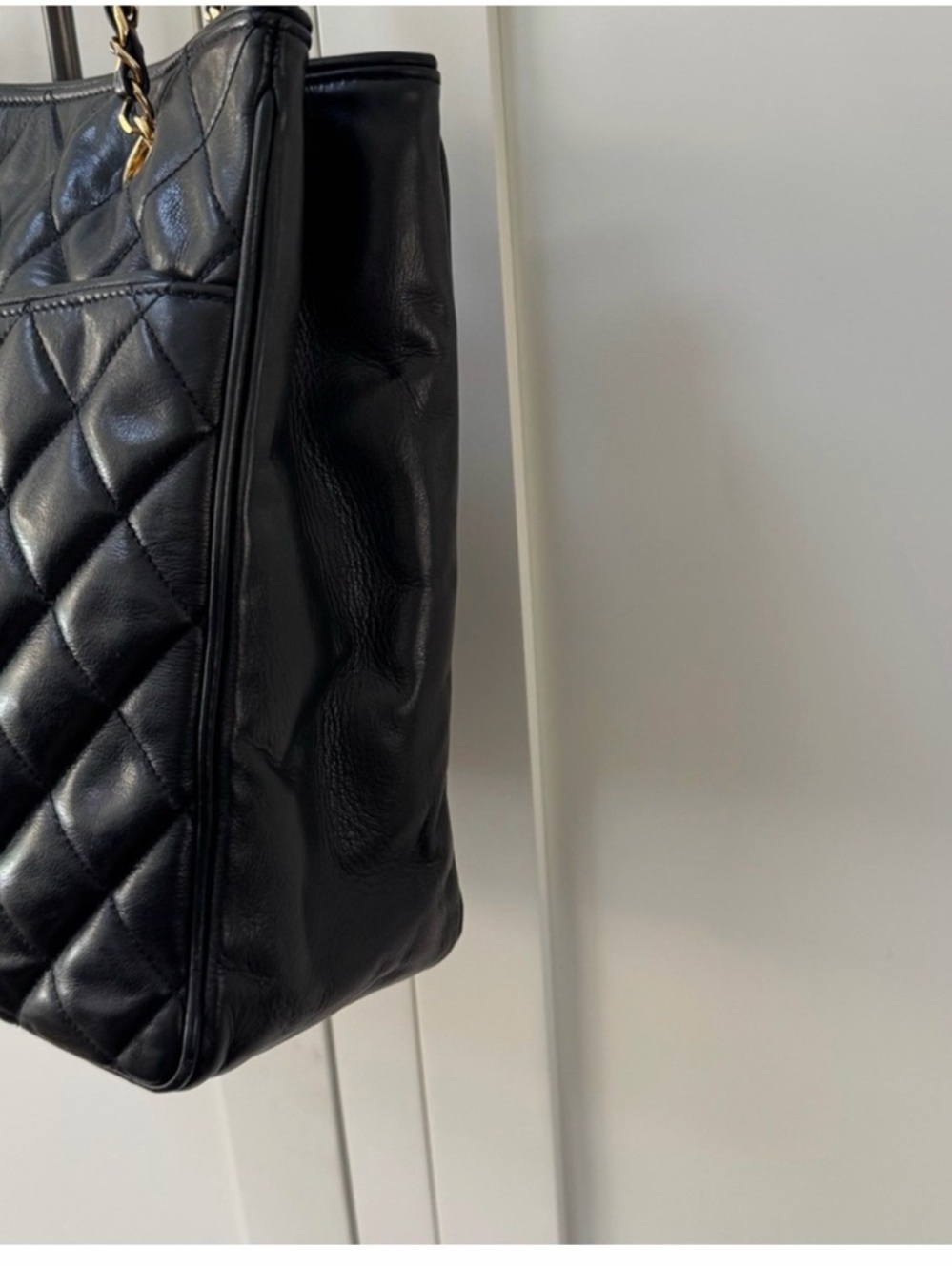 CHANEL Lambskin Black Quilted Leather Shoulder Bag with Gold Chain Straps - Picture 6 of 16